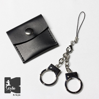 ぷち手錠カラビナストラップ（ケース付）